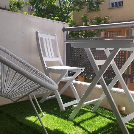 Apartamento Reformado Parking Gratis Sevilla Kültér fotó