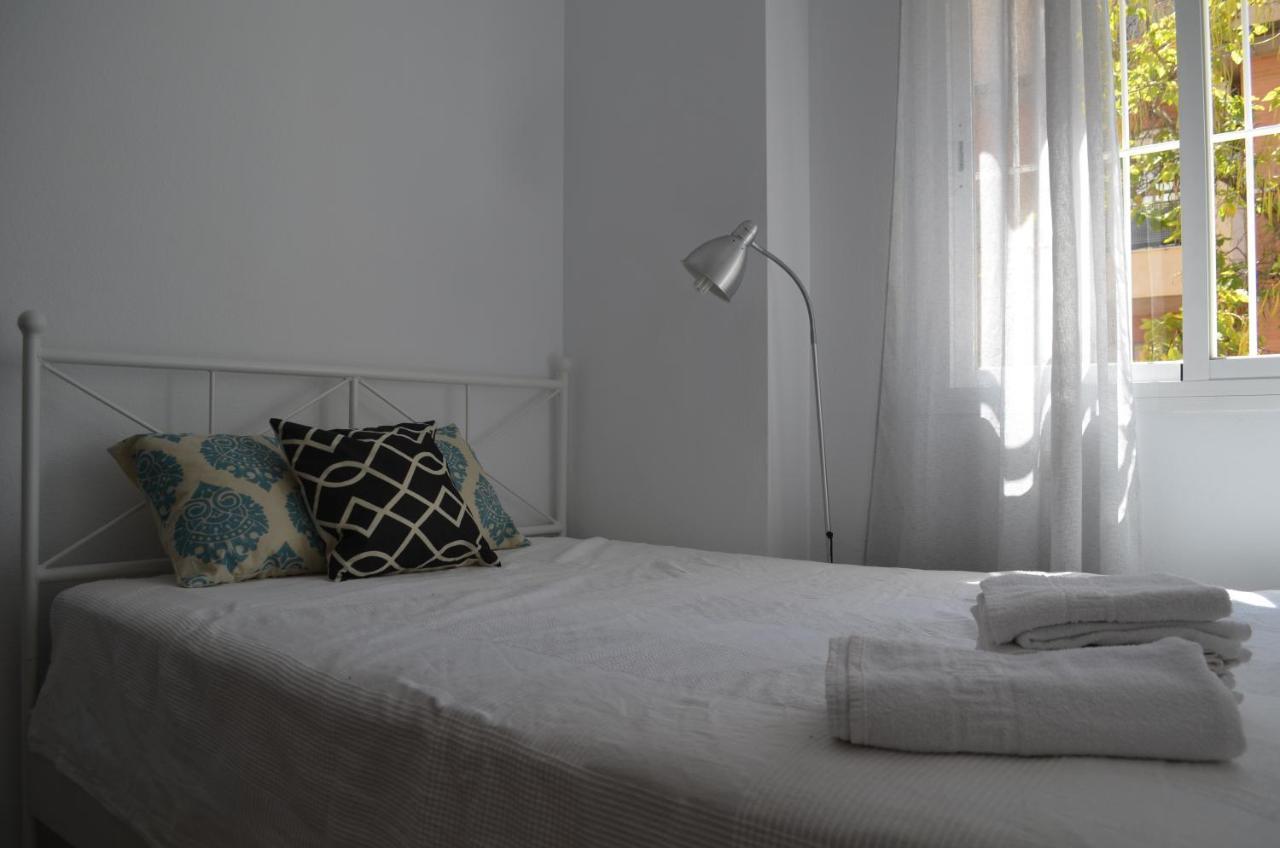 Apartamento Reformado Parking Gratis Sevilla Kültér fotó