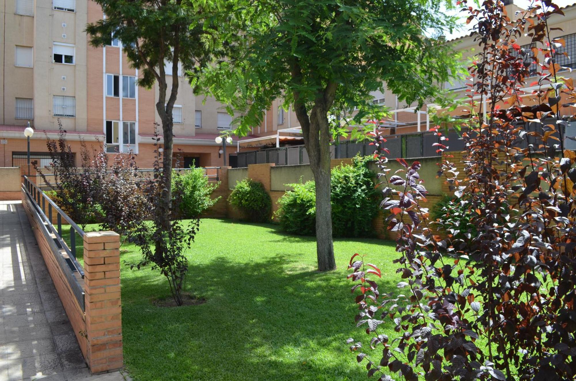 Apartamento Reformado Parking Gratis Sevilla Kültér fotó