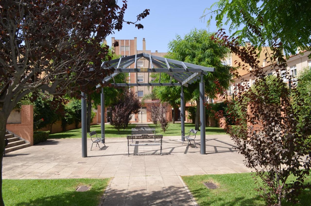 Apartamento Reformado Parking Gratis Sevilla Kültér fotó